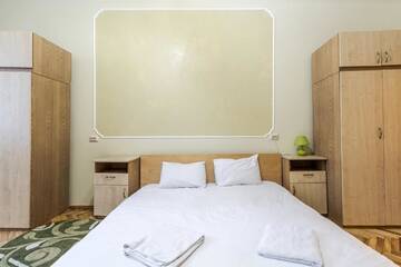 Фото номера Апартаменты с 2 спальнями Апартаменты Akademika Hnatyuka Apartment г. Львов 51