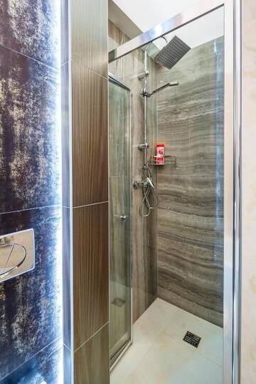 Фото номера Апартаменты Апартаменты DELUXE apartment in Doroshenka, 17 г. Львов 47