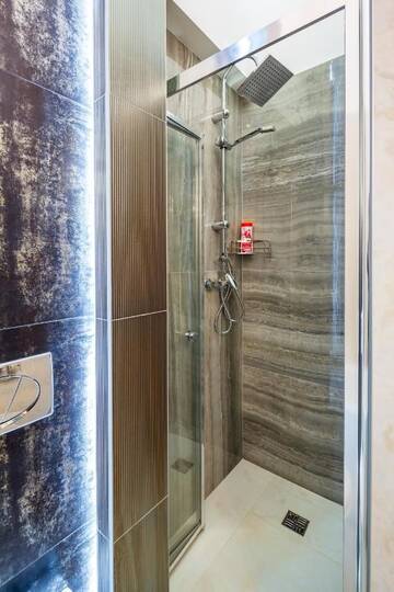Фото номера Апартаменты Апартаменты DELUXE apartment in Doroshenka, 17 г. Львов 13