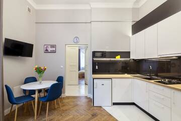 Фото номера Апартаменты Апартаменты Chopin Apartment in the center of Lviv г. Львов 43