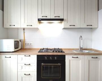 Фото номера Апартаменты с 2 спальнями Апартаменты New Apartment near Airport with 2 Isolated Bedrooms г. Львов 25