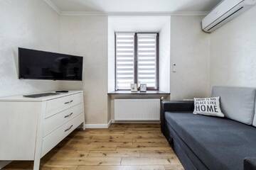 Фото номера Апартаменты Апартаменты InLvivApartment on Knyazya Romana г. Львов 14