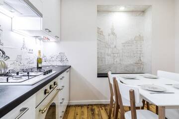 Фото номера Апартаменты Апартаменты InLvivApartment on Knyazya Romana г. Львов 26