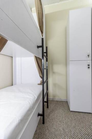 Фото номера Кровать в общем 8-местном номере Хостелы hi Hostel г. Львов 17