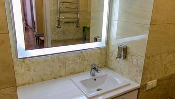 Фото номера Апартаменты с 2 спальнями Апартаменты Apartment in Stavropigiyska г. Львов 31