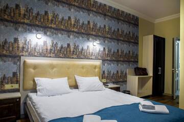 Фото номера Номер с кроватью размера «king-size» Апарт-отели Mini Hotel Barvy Lvova on Hnatyuka St. г. Львов 8