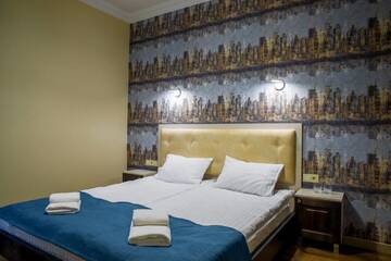 Фото номера Номер с кроватью размера «king-size» Апарт-отели Mini Hotel Barvy Lvova on Hnatyuka St. г. Львов 9