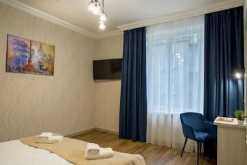 Фото номера Двухместный номер Делюкс с 1 кроватью и ванной Апарт-отели Mini Hotel Barvy Lvova on Hnatyuka St. г. Львов 14