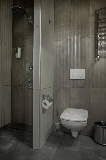 Фото номера Двухместный номер Делюкс с 1 кроватью и ванной Апарт-отели Mini Hotel Barvy Lvova on Hnatyuka St. г. Львов 39