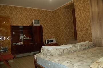 Фото номера Апартаменты с душем Апартаменты apartments Stepan Bandery Street, 37-2 lviv г. Львов 12