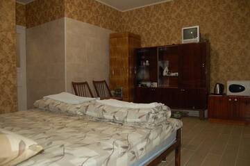Фото номера Апартаменты с душем Апартаменты apartments Stepan Bandery Street, 37-2 lviv г. Львов 13