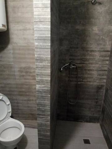 Фото номера Апартаменты с душем Апартаменты apartments Stepan Bandery Street, 37-2 lviv г. Львов 25