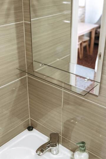 Фото номера Улучшенный двухместный номер с 1 кроватью Отель Hotel Rafinad г. Львов 4