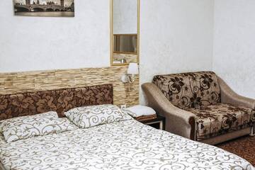 Фото номера Улучшенный двухместный номер с 1 кроватью Отель Hotel Rafinad г. Львов 6