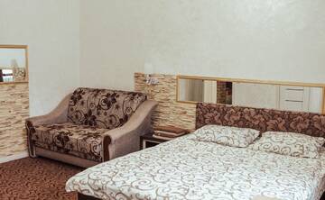 Фото номера Роскошный трехместный номер Отель Hotel Rafinad г. Львов 3