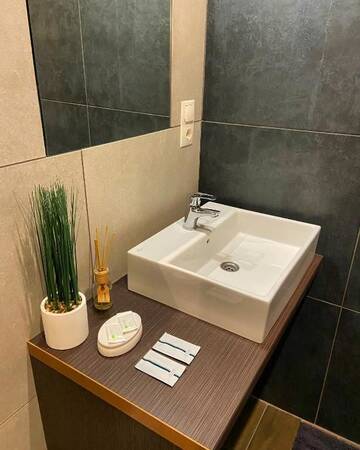 Фото номера Апартаменты с 1 спальней Апартаменты VIP Apartment Ploscha Rynok г. Львов 50