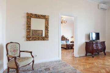 Фото номера Апартаменты с 2 спальнями Апартаменты LUXOVSKI apartment г. Львов 73
