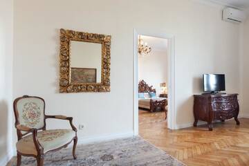 Фото номера Апартаменты с 2 спальнями Апартаменты LUXOVSKI apartment г. Львов 12