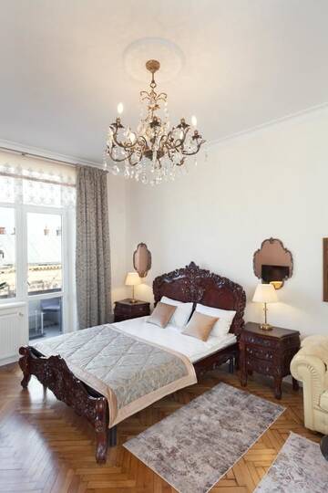 Фото номера Апартаменты с 2 спальнями Апартаменты LUXOVSKI apartment г. Львов 9