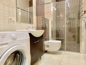 Фото номера Апартаменты с 2 спальнями Апартаменты Two-bedroom on Lesi Ukrainky г. Львов 7