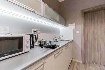 Фото номера Улучшенные апартаменты Апарт-отели Opera Passage Apart Hotel г. Львов 3