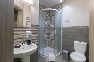 Фото номера Улучшенные апартаменты Апарт-отели Opera Passage Apart Hotel г. Львов 2