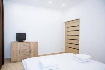 Фото номера Апартаменты с 2 спальнями Апартаменты Avangard Kulisha* Apartment г. Львов 88