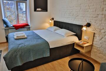 Фото номера Улучшенный трехместный номер Апартаменты Apartment and Rooms TimetoSmile г. Львов 6
