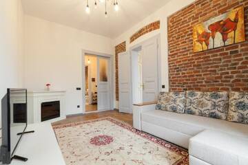 Фото номера Апартаменты «Белые» - ул. Черноморская, 1 Апартаменты Apartments in the OLD city of LVIV г. Львов 6