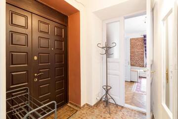 Фото номера Апартаменты «Белые» - ул. Черноморская, 1 Апартаменты Apartments in the OLD city of LVIV г. Львов 9