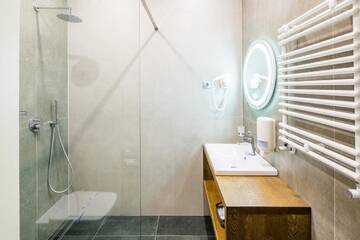 Фото номера Улучшенный двухместный номер с 1 кроватью Отель Hotel Rafael г. Львов 2