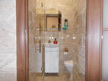 Фото номера Апартаменты Апартаменты Two-bedroom apartment in 10 min to the Opera Theatre г. Львов 65