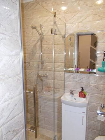 Фото номера Апартаменты Апартаменты Two-bedroom apartment in 10 min to the Opera Theatre г. Львов 32