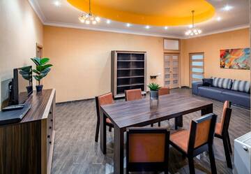 Фото номера Апартаменты с 2 спальнями Апартаменты Apartment "EASY" - perfect location to explore Lviv г. Львов 8