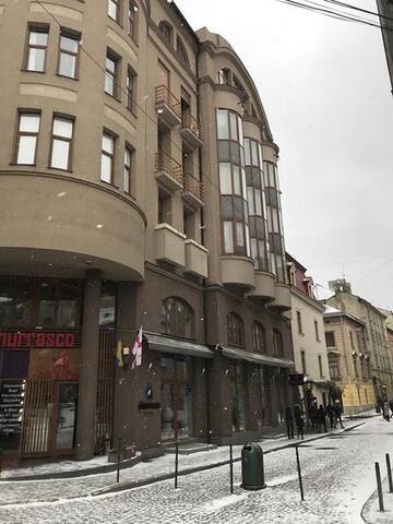 Фото номера Апартаменты с 2 спальнями Апартаменты Apartment "EASY" - perfect location to explore Lviv г. Львов 21