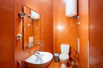 Фото номера Апартаменты с 2 спальнями Апартаменты Apartment "EASY" - perfect location to explore Lviv г. Львов 35