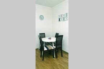 Фото номера Апартаменты с 2 спальнями Апартаменты Main Square Apartment г. Львов 11