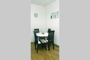 Фото номера Апартаменты с 2 спальнями Апартаменты Main Square Apartment г. Львов 24
