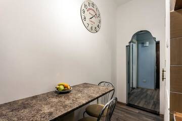 Фото номера Апартаменты с 2 спальнями Апартаменты Apartment on Sharanevycha г. Львов 8