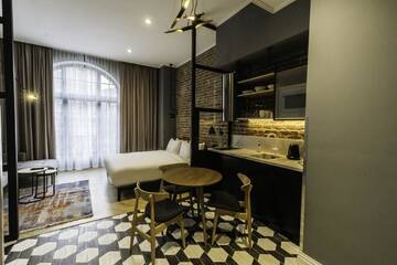 Фото номера Полулюкс Апарт-отели Gruner Lviv Boutique hotel г. Львов 18