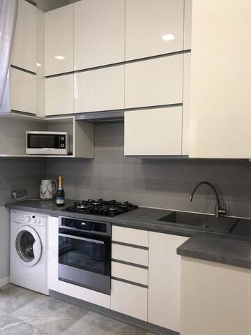 Фото номера Апартаменты с 3 спальнями Апартаменты Viktoriya Deluxe Apartment г. Львов 21