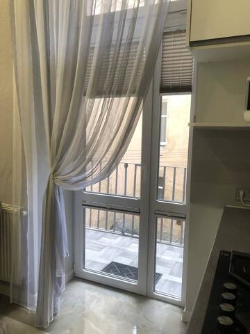 Фото номера Апартаменты с 3 спальнями Апартаменты Viktoriya Deluxe Apartment г. Львов 26