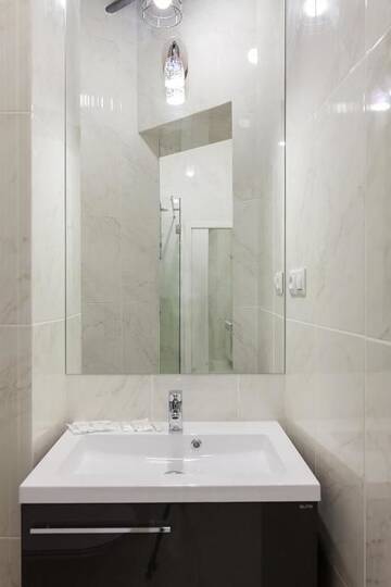 Фото номера Апартаменты с 2 спальнями Апартаменты Slovatskogo apartment г. Львов 36