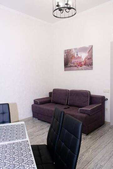 Фото номера Апартаменты - 1-й этаж Апарт-отели Mini Hotel Barvy Lvova on Kostyushka St. г. Львов 3