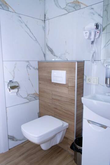 Фото номера Апартаменты с 1 спальней Апарт-отели Mini Hotel Barvy Lvova on Kostyushka St. г. Львов 21