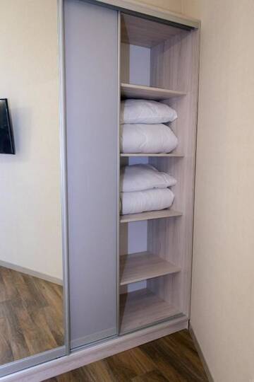 Фото номера Апартаменты - 1-й этаж Апарт-отели Mini Hotel Barvy Lvova on Kostyushka St. г. Львов 23