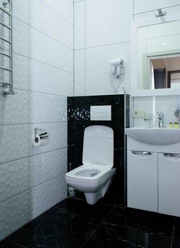 Фото номера Апартаменты-студио Апарт-отели Mini Hotel Barvy Lvova on Kostyushka St. г. Львов 12