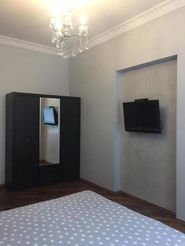 Фото номера Апартаменты с 2 спальнями Апартаменты APARTMENT ON CENTRE LVIV г. Львов 56