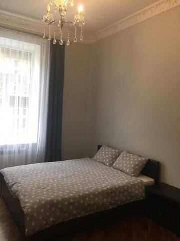 Фото номера Апартаменты с 2 спальнями Апартаменты APARTMENT ON CENTRE LVIV г. Львов 52