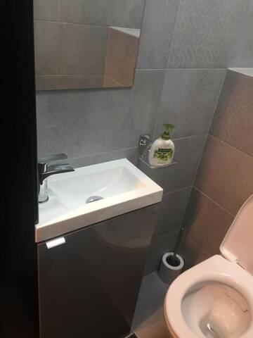 Фото номера Апартаменты с 2 спальнями Апартаменты APARTMENT ON CENTRE LVIV г. Львов 60